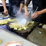 お好み焼き よりみち - 鉄板の競演