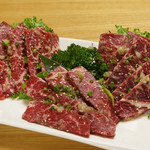 焼肉 伍郷 - 特製塩ダレ上肉盛合せ258RMB