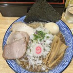 厳選煮干しらーめん 初代 にぼ助 - 