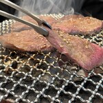 炭火焼肉 にく式 すすきの店 - 