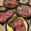 肉ヤキ酒場 ニクノウタゲ