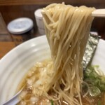 煮干し中華そば 麺屋 芝乃 - 細麺です