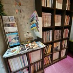チンクエチェント - お気に入りの雑誌を選んで席に