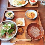 あめいろ食堂 - 