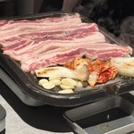 韓国料理ジョウンデー 浜松町・大門店 - 