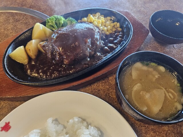 肉の万世 白河店 - 新白河（ハンバーグ）の写真