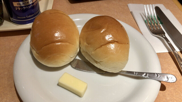 バンビ 新宿サブナードレストラン街 - 新宿西口/洋食 | 食べログ