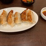コリアンダイニング 李朝園 - 李朝園ギョーザ 380円(税込)