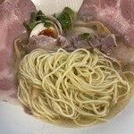 貝と地鶏だしのらぁ麺 ちょろ - 