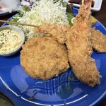 東所沢 大三元 - 黒毛和牛メンチ＋生エビフライ