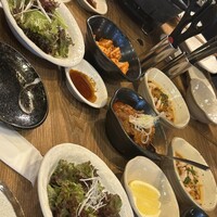 炭火焼肉ホルモン うしごろ 中目黒店 - 
