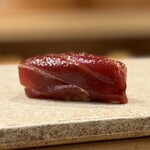 鮨 冨味 - 漬けマグロ