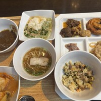 リュクス ダイニング ハプナ - 