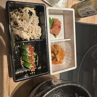 対馬のどぐろとイカ活き造り 博多 魚蔵 都ホテル店 - 