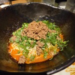 鉄板屋　我んが - 濃厚白い汁なし坦坦麺