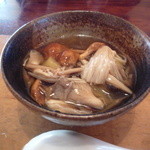 泉や - きのこと生麩のお汁