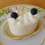 レアチーズケーキ…税別380円