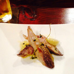 ラボラトリバーアンドレストラン - 自家製ツナ ３８０円