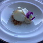 ステーキ＆シーフード ボストン - 藻塩アイス