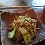 横浜瀬里奈 ステーキドーム - 