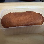 なんばん往来 - 料理写真:パイ生地独特の触感はで外はサックリ中はしっとり。   フルーツジャムの程よい甘さとしっとりした生地のおいしさが楽しめる九州銘菓ですね。