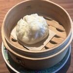 枸杞 - 海老と6種類のきのこの包子