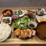 〇〇食堂 - 〇〇御膳（限定15食）