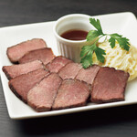 82 - 手作りローストビーフ～トリュフソースを添えて～【Handmade Roast Beef 】