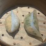 枸杞 - 海老とウイキョウの蒸し餃子　海老と韮の蒸し餃子