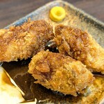 七津屋 - カキフライ(3コ) 370円