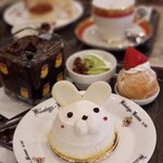 ケーニヒスクローネ - 