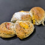 パン工房　クロワッサン - 料理写真:エピ