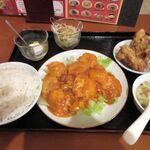 香港レストラン嵐軒 - エビチリ定食(1188円)