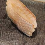 すしひこ - 春子鯛