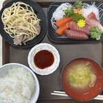 メフレ市場食堂 - 