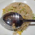 中村商店 - 半チャーハン