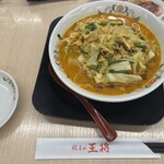 餃子の王将 - 料理写真:豚辛ラーメン748円