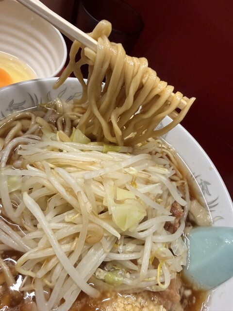 Ramen Jiro Setagayaku Kaminoge Ten photo 3