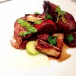 レストラン コバヤシ - フランス産骨付き仔牛バラ肉鶏モモ肉のフリカッセ（ココット焼き）香味野菜・アリゴ添え