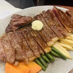 レストラン桂 - 一番楽しみにしていたステーキ！！焼き加減と味付けが素晴らしい！！