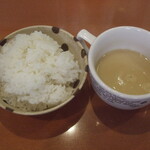 キッチン　トーマ・トーマ - ライスとスープ