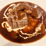 ワイン食堂 旅する子ブタ - 