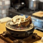 宮川町ほった - 松茸を七輪で焼きます