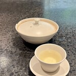 イチリン ハナレ - 龍井茶（ロンジン茶）
      浙江省の緑茶