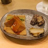 鮨 しゅん輔 阿佐ヶ谷 - しゃこ、蒸しあわび、あんきも稲荷巻き