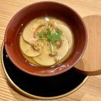割烹こめを - 椀物　作茸
