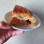 タンブラン - 1/4にカット