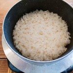 251 cafe - 炊き上がったツヤツヤご飯