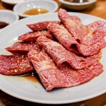 炭火焼肉ホルモンさわいし - 