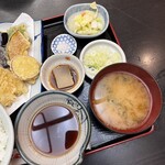 増田屋 - ・味噌汁